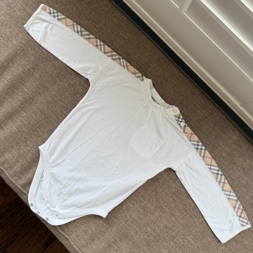 Burberry London Plaid Trim White L/S Arden Bodysuit Toddler Gender Neutral 18M